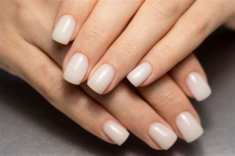 how much are short acrylic nails|More.